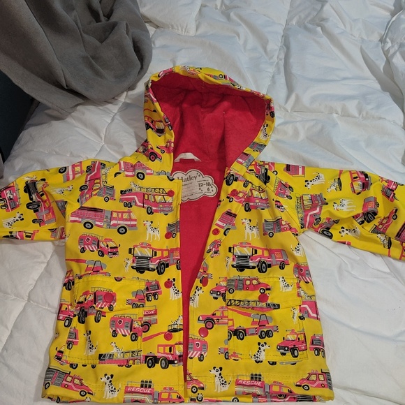 Hatley rain coat and boots - Picture 3 of 3